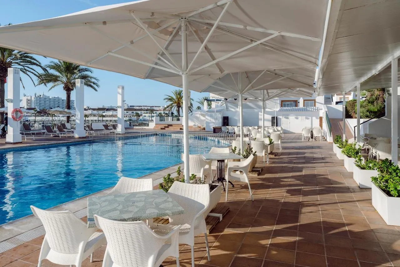 Apartment Aluasun Lago Park Cala'N Bosch  Spain